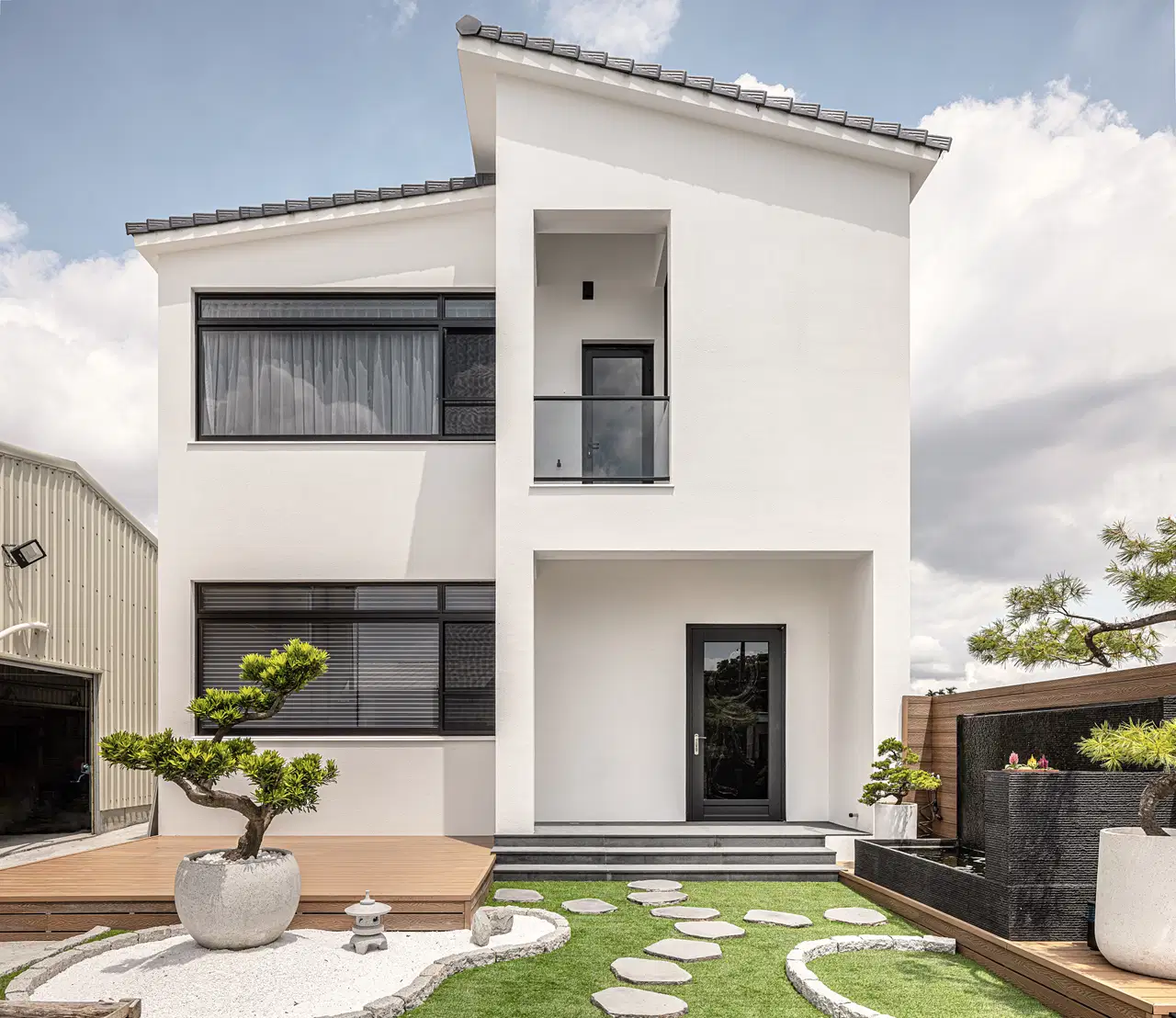 Qiu Residence Self-Build 2